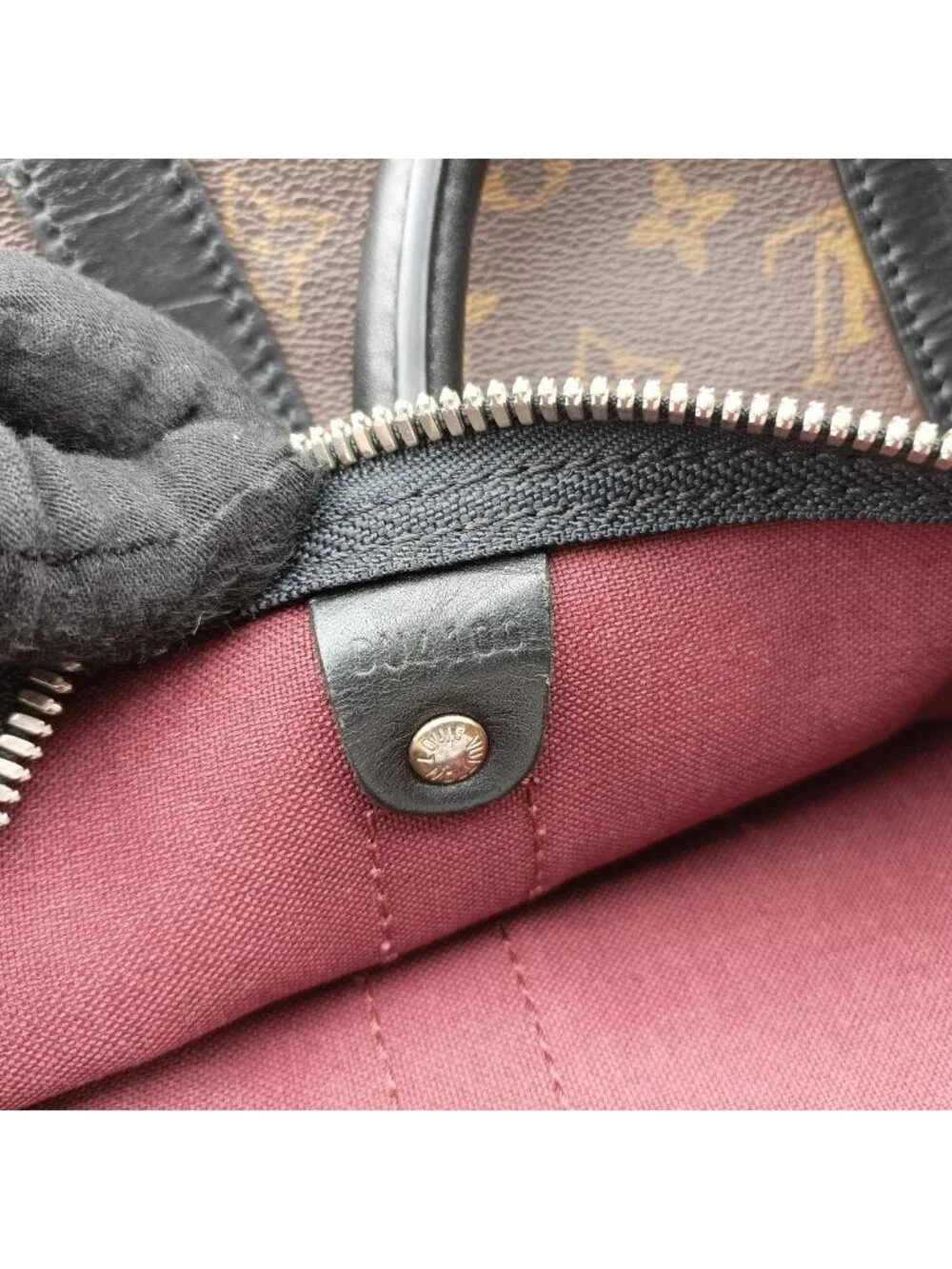 Louis Vuitton Keepall Bandouliere 45 Monogram Eclipse Canvas